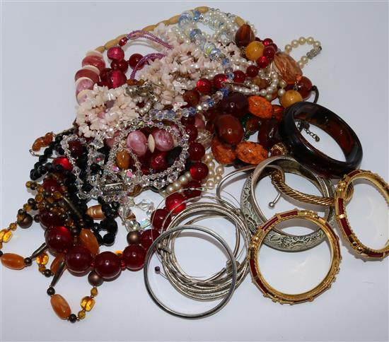Mixed costume jewellery